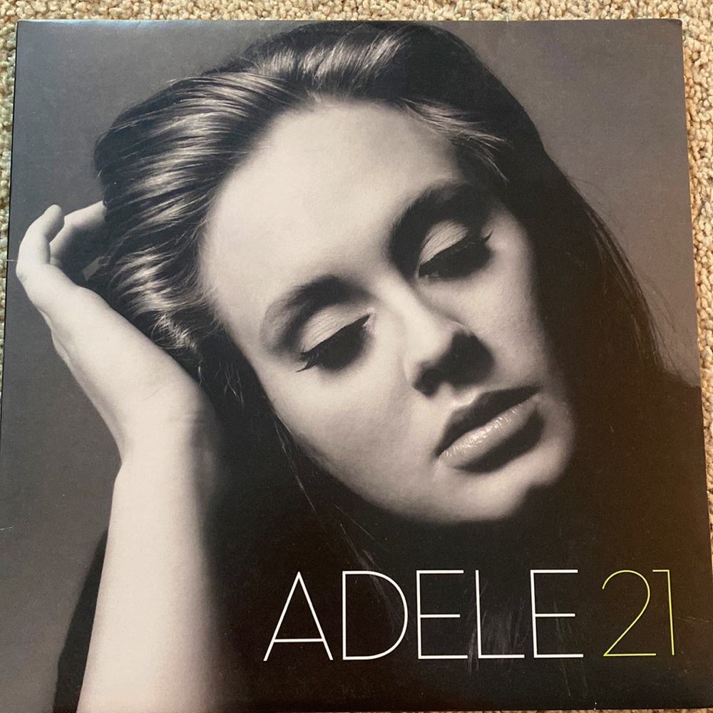 Adele Vinyl-21
